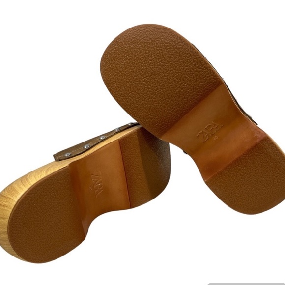 Zara studded suede clogs in taupe in size 40 - Picture 6 of 7